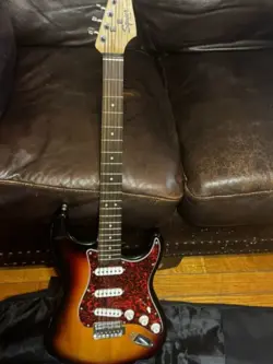 FENDER PROFESSIONAL ELECTRIC