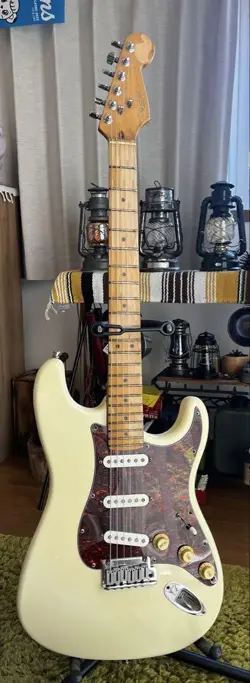 STRATOCASTER #PC9FN4