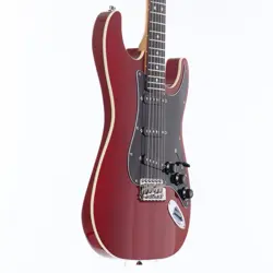 STRATOCASTER AST-M