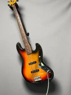 FENDER JAZZ BASS 4 STRING ELECTRIC BASS SUNBURST JAPAN MODEL