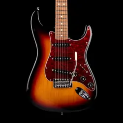 2011 FENDER STANDARD