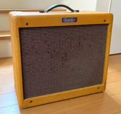 FENDER BLUES JUNIOR LACQUERED TWEED AMPLIFIER