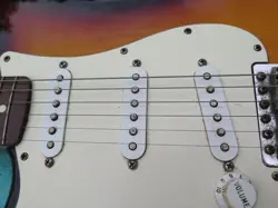 STRAT LEFT HAND