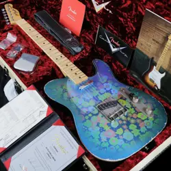 FENDER CUSTOM SHOP MASTER BUILT 1969 TELECASTER RELIC AGED BLUE FLOWER