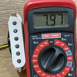 MIDDLE GUITAR PICKUP