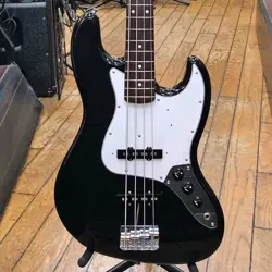 FENDER JAPAN EXCLUSIVE CLASSIC 60S JAZZ BASS ELECTRIC BASS GUITAR