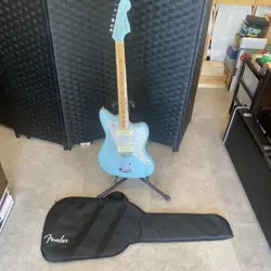 ELECTRIC GUITAR FENDER JAZZMASTER HYBRID II 2024 MADE IN JAPAN JD24013764 & CASE