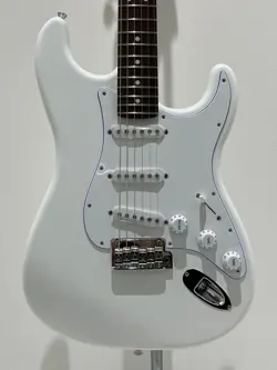 FENDER MADE IN JAPAN LIMITED HYBRID II STRATOCASTER BLANC
