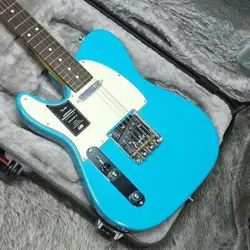 FENDER AMERICAN PROFESSIONAL II TELECASTER RW MIAMI BLUE