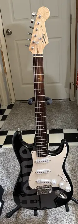 FENDER  HEINEKEN BEER STRATOCASTER BULLET PROMOTIONAL GUITAR