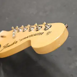 LOCKING TUNERS STRATOCASTER