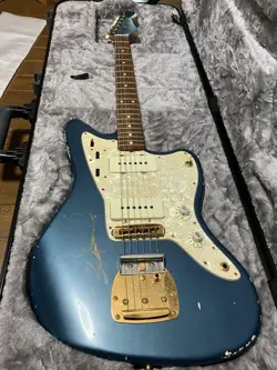 WORN JAZZMASTER SIGNED