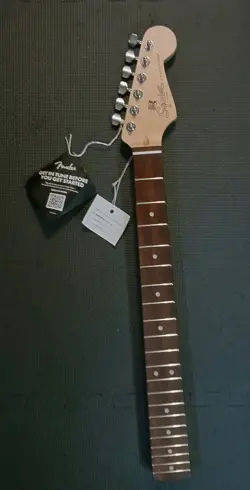 STRAT NECK WITH