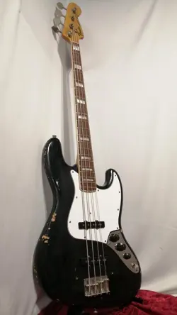 FENDER 1974 JAZZ BASS ELECTRIC BASS