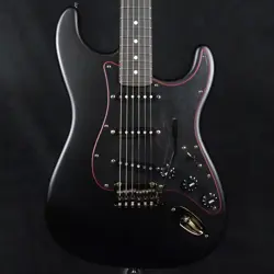 FENDER MADE IN JAPAN LIMITED HYBRID II STRATOCASTER NOIR BLACK