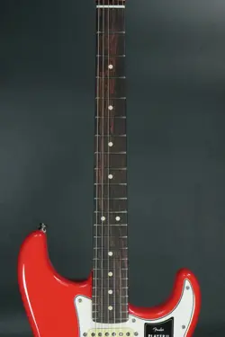 STRATOCASTER ROSEWOOD CORAL