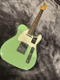 NEW FENDER PLAYER II TELECASTER BIRCH GREEN ELECTRIC GUITAR RARE WITH CASE #9924