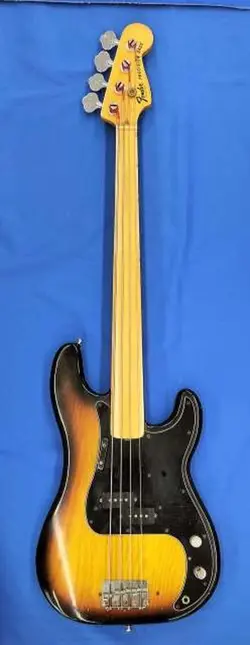 FRETLESS BASS SUNBURST