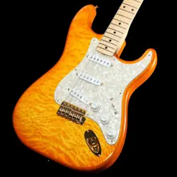 STRATOCASTER QUILTED MAPLE