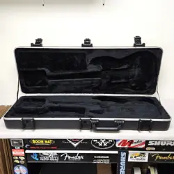 SKB / FENDER BLACK ABS HARDSHELL CASE AMERICAN STANDARD STRAT TELE USA GUITAR