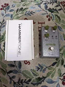 REVERB EFFECTOR WITH