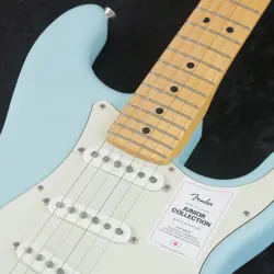 COLLECTION STRATOCASTER MAPLE