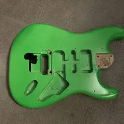 GUITAR BODY FENDER