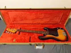 ELECTRIC BASS GUITAR FENDER USA AMERICAN VINTAGE 1995 SUNBURST WITH HARD CASE
