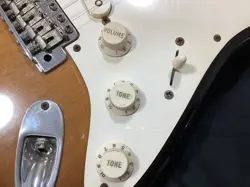 FENDER AMERICAN VINTAGE 57 STRATOCASTER/2 COLOR SUNBURST