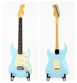 FENDER MADE IN JAPAN JUNIOR COLLECTION STRATOCASTER (SATIN DAPHNE BLUE)