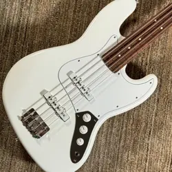 II JAZZ BASS/BLANC