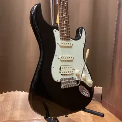 FENDER AMERICAN DELUXE STRATOCASTER PLUS