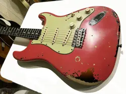 FENDER CUSTOM SHOP FENDER CUSTOM SHOP MASTER BUILT BY JASON SMITH MICHAEL LANDAU