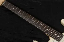 USED FENDER   JEFF BECK STRATOCASTER OLYMPIC WHITE  10032480 3.95KG TONIQ