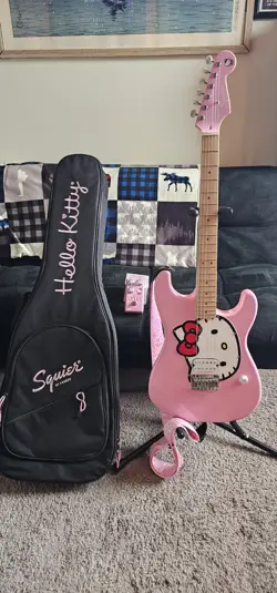 ANNIVERSARY SQUIER BY