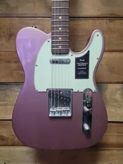 FENDER VINTERA® II ROAD WORN® '60S TELECASTER® - BURGANDY MIST METALLIC W/ HARD