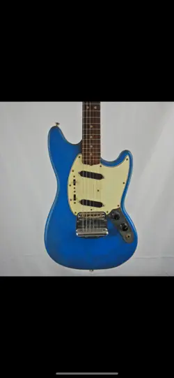 MUSTANG BLUE SPARKLE