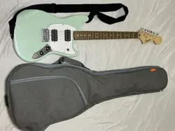 SQUIER MUSTANG ELECTRIC