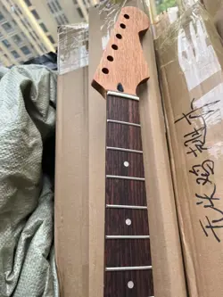 22 FRET MAHOGANY ELECTRIC GUITAR NECK STAINLESS FOR FENDER STRATOCASTER PART