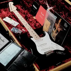 FENDER CUSTOM SHOP ERIC CLAPTON SIGNATURE STRATOCASTER BLACK