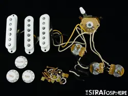 SET STRATOCASTER