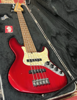 AMERICAN 5-STRING BASS