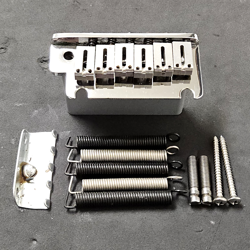 2000 FENDER AMERICAN STRAT BRIDGE TREMOLO USA STRATOCASTER ELECTRIC GUITAR