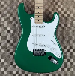 2005 FENDER ERIC CLAPTON STRATOCASTER - RARE CANDY GREEN - EXCELLENT CONDITION