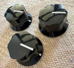 3 - FENDER JAZZ BASS VOLUME/VOLUME/TONE FULL SIZE KNOBS IN BLACK / WHITE LINE