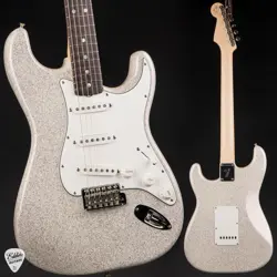 SALE PENDING-FENDER CUSTOM SHOP MASTER BUILT 1965 STRATOCASTER - SPARKLE BUCKET