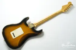 FENDER 50TH ANNIVERSARY AMERICAN DELUXE STRATOCASTER - 2-COLOR SUNBURST SAFE DEL