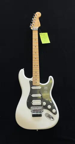 FENDER PLAYER SEIRES