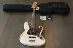 FENDER FLEA SIGNATURE ROAD WORN JAZZ BASS GUITAR SHELL PINK + GIG BAG