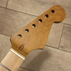 22 FRETS ROASTED MAPLE STRAT GUITAR NECK NITRO FOR DIY STRATOCASTER FENDER